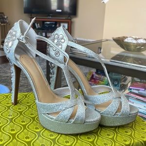 Olympia Silver Glitter Platform Strappy High Heels (only worn once)